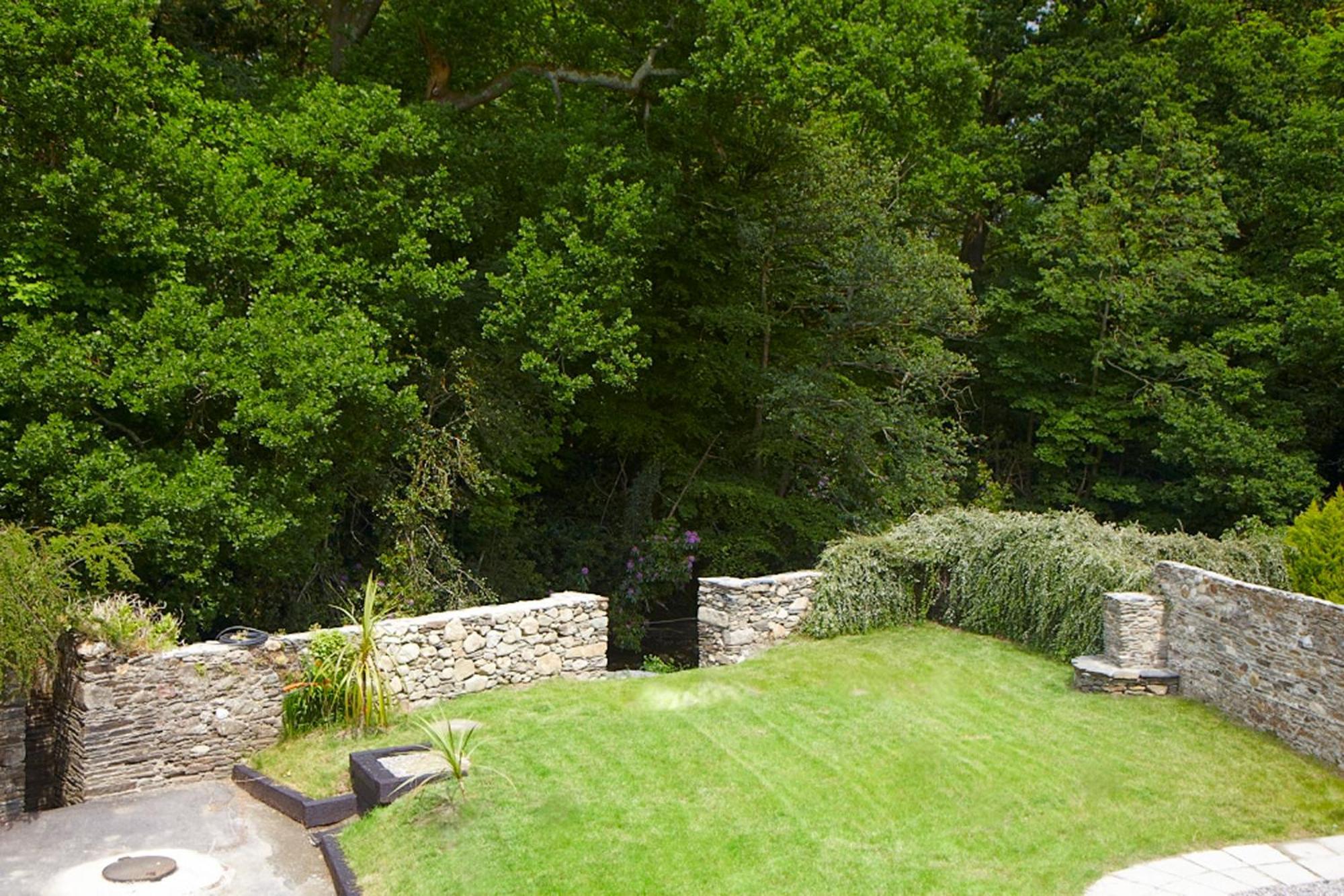 Clody Lodge Bunclody Exterior photo